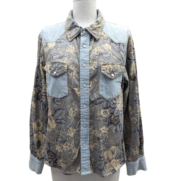 Love The Label Tops - Anthropologie Love The Label Floral Chambray Buttondown